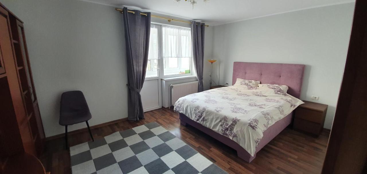 פיאטרה ניאמט Yla Apartments מראה חיצוני תמונה